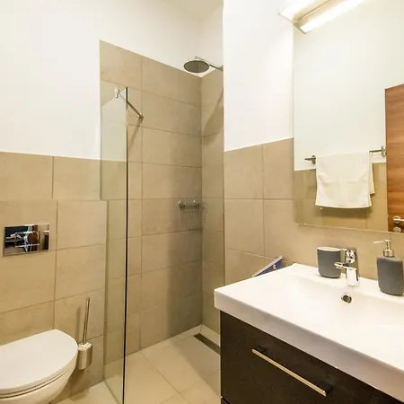 Anna Vendeghaz 招待所 3*