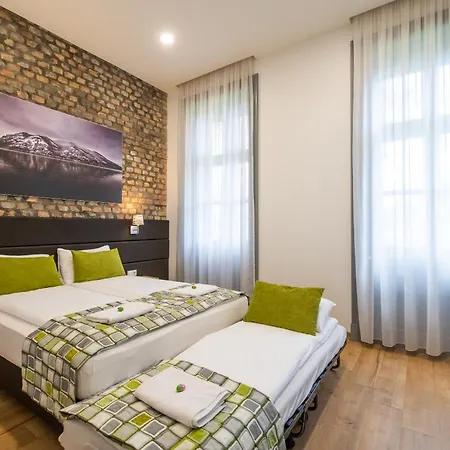 Anna Vendeghaz 3* 维谢格拉德