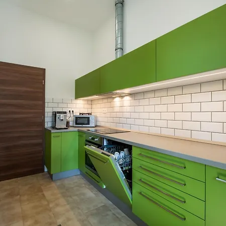 Anna Vendeghaz 3* 维谢格拉德