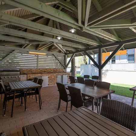 Anna Vendeghaz 招待所