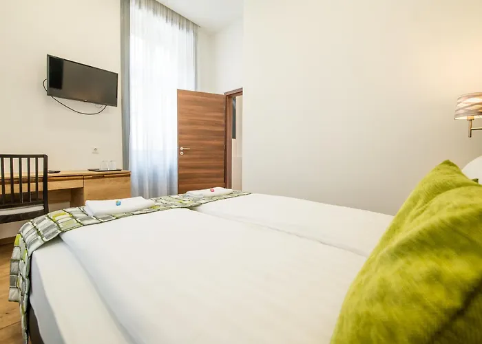 Anna Vendeghaz Guest house 3*